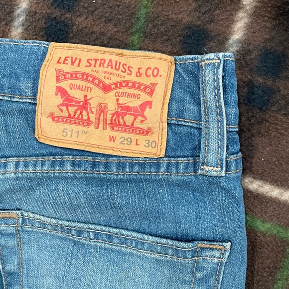 Jeans - Picture 2 of 4